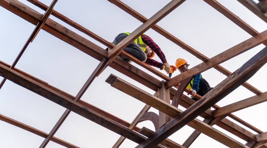 Professional gutter cleaning services in Reesville, OH